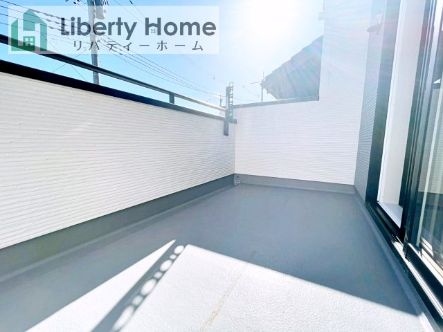 牛久市さくら台1丁目4期　新築戸建　1号棟のバルコニー