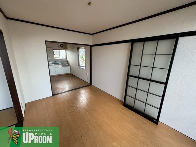 ウインディ朝宮の洋室