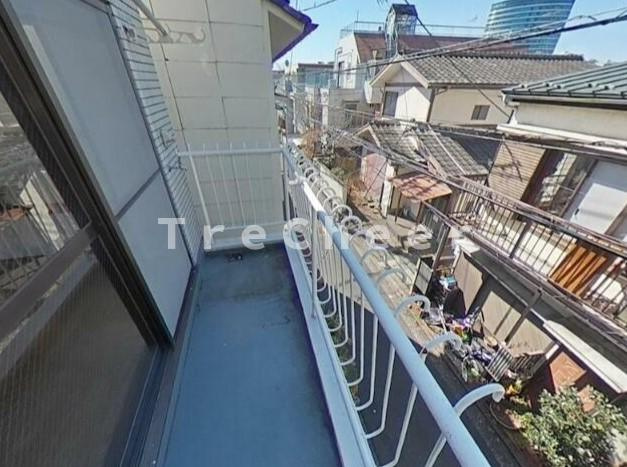 サンハウスのバルコニー