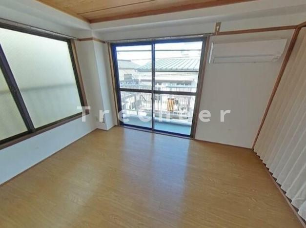 サンハウスの居間・リビング