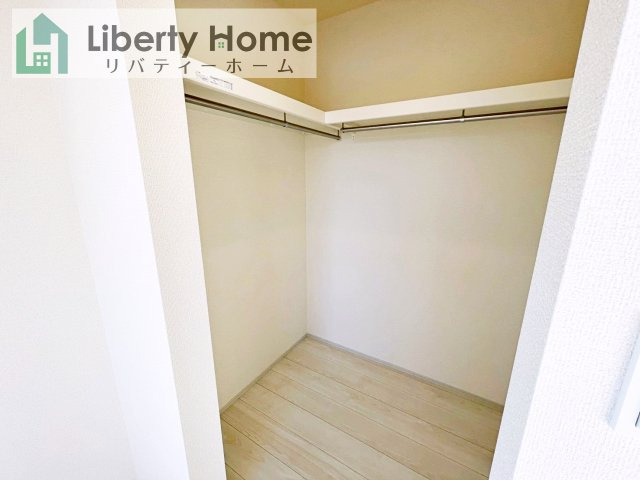 牛久市さくら台1丁目4期　新築戸建　2号棟の収納