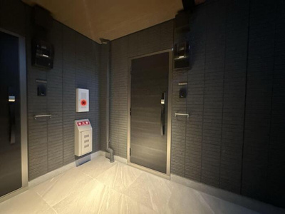 【エントランス】 | D-GLANZ EAST