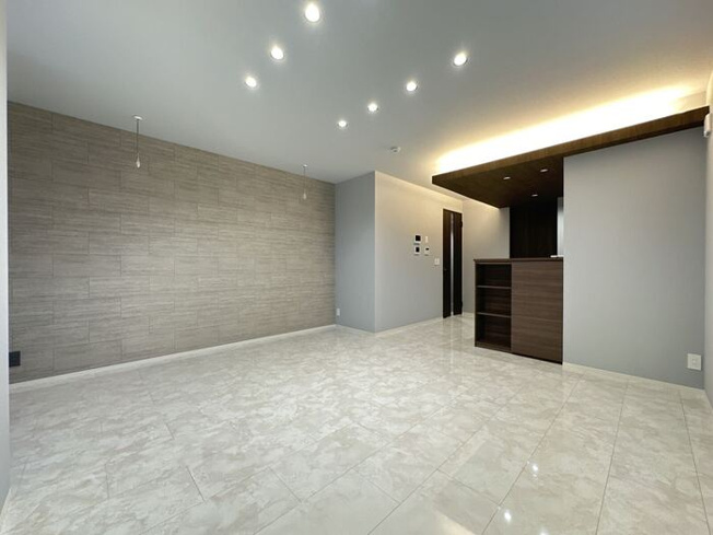 【居間・リビング】 | D-GLANZ EAST