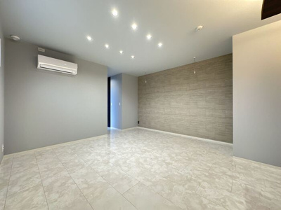 【内装】 | D-GLANZ EAST