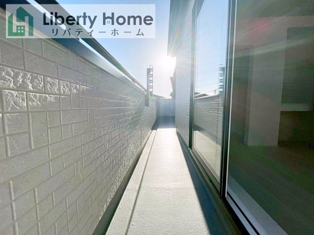 牛久市さくら台1丁目4期　新築戸建　5号棟のバルコニー