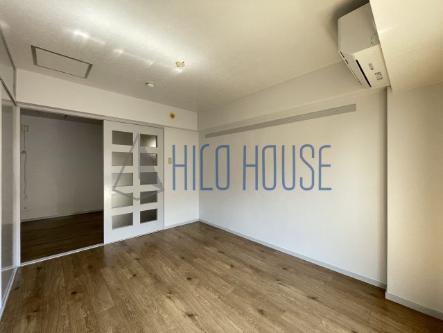 シャトーサンワの寝室