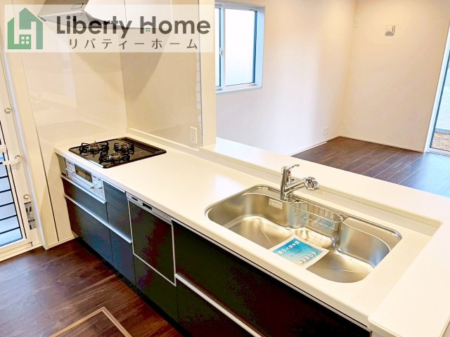 牛久市さくら台1丁目4期　新築戸建　6号棟のキッチン