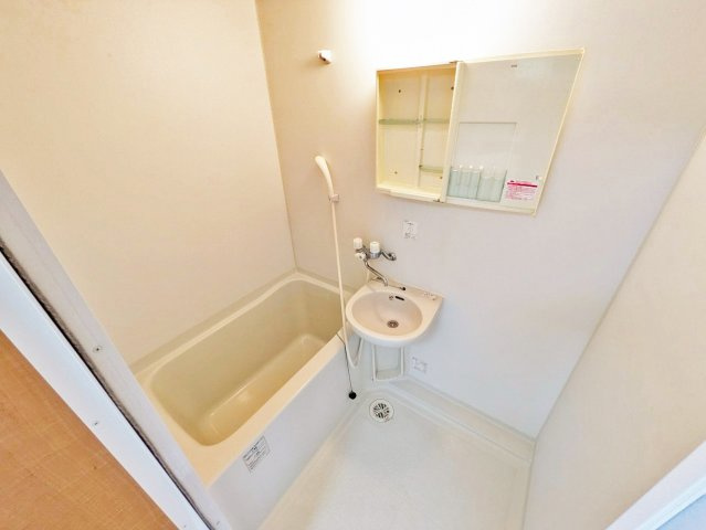 【浴室】 | グレースB