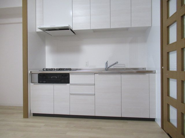 ルネシティ新在家南町１ＤＫのキッチン|使いやすいキッチンです