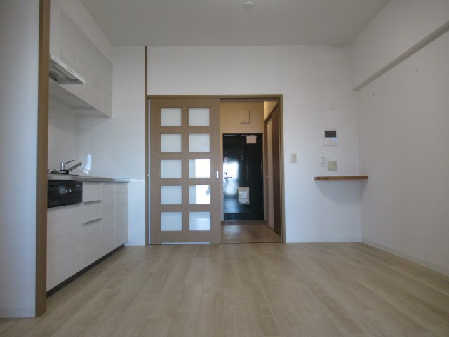 ルネシティ新在家南町１ＤＫの居間・リビング|おしゃれなリビングです