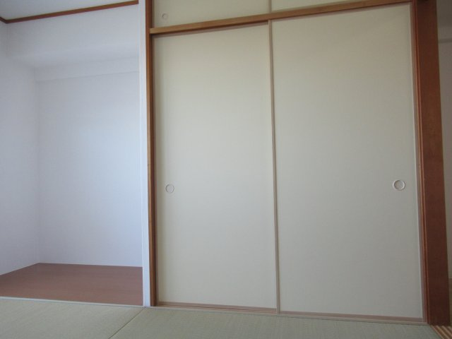 ルネシティ新在家南町１ＤＫの和室|フローリングだけでなく、和室もあります