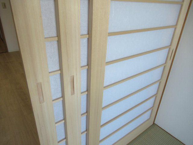 ルネシティ新在家南町１ＤＫの内装|内装は落ち着いています