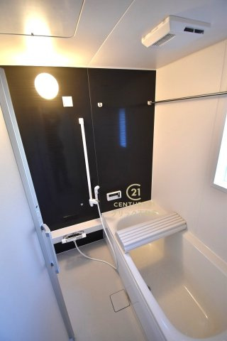 Cradlegarden　 北茨城市大津町北町　第12　1の浴室|ゆったりした1坪タイプシステムバスです。追い焚き機能付きで生活時間の違うご家族にもとても便利です！