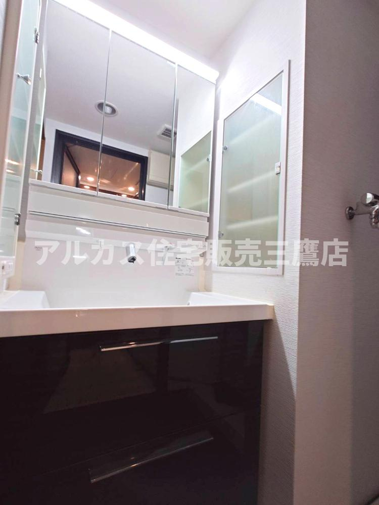 インペリアル三鷹シティの独立洗面台