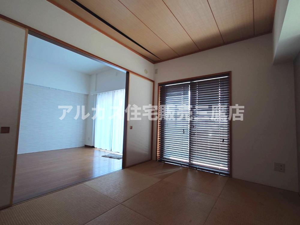 インペリアル三鷹シティの和室