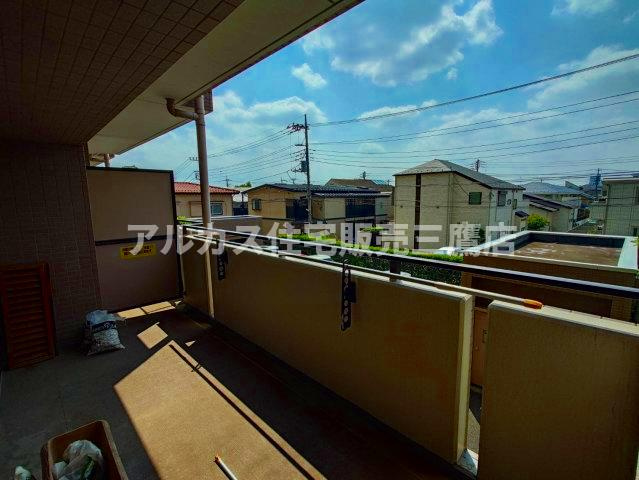 インペリアル三鷹シティのバルコニー