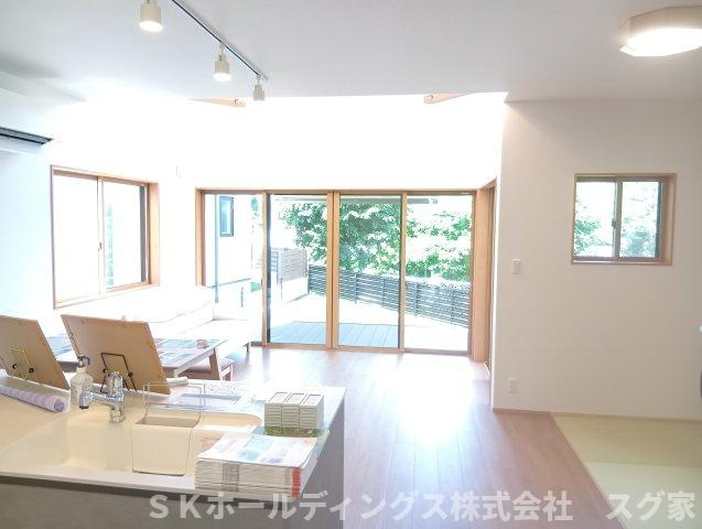 福知山市正明寺新築建売住宅の居間・リビング