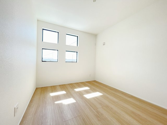 新築戸建・建売　大泉町吉田2期　GRAFARE　全2棟の洋室