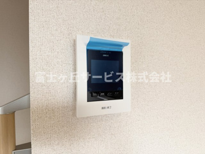 【セキュリティ】 | 静岡市駿河区小黒2丁目 3期 新築一戸建て 1号棟 | 来客の際、顔が見えて安心です