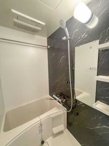 S-RESIDENCEドーム前千代崎の浴室