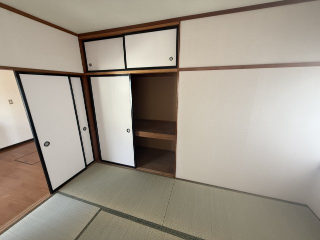 東松山ハイツAの収納