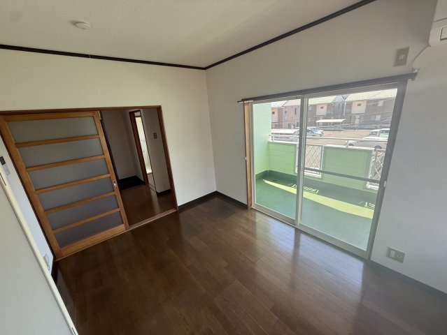 東松山ハイツAの居間・リビング