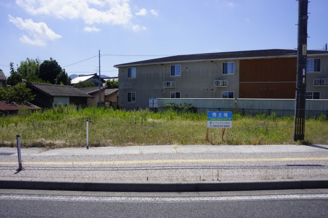 斐川町富村　売土地　約114坪！　建築条件なしの外観