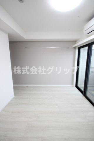 ラフィスタ横浜黄金町の居間・リビング