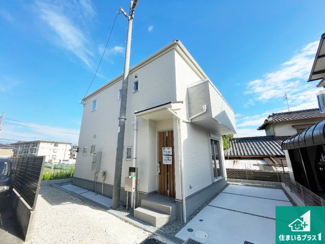 29日(土)30日(日)現地ご見学可能！池田市畑　限定1邸の外観|安心の10年保証！外観を美しく保ち、雨水で汚れを落とします！気になることがありましたら、お気軽にお問い合わせください！
