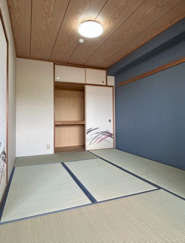 ファミールハイツ泉大津セントハーバーシティ1番館の和室|約6.0帖