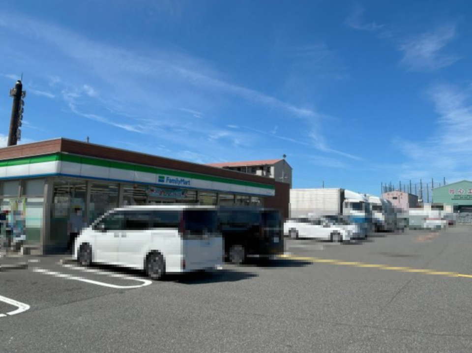 ファミールハイツ泉大津セントハーバーシティ1番館の周辺|ファミリーマート泉大津西港町店