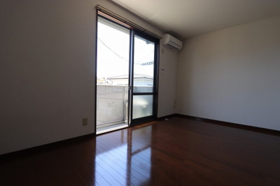 【洋室】 | メゾンS