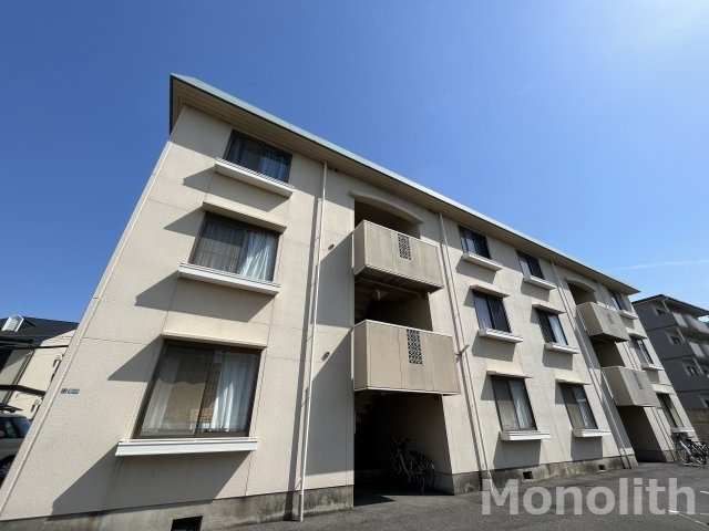 トリヴァン加守田の外観