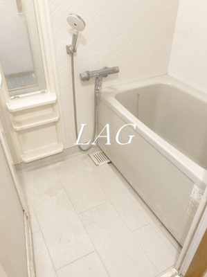 【浴室】 | ゼファーシャン・ティオン蘇我弐番館 | お風呂です。