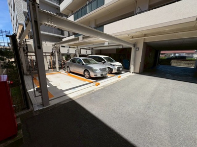 【駐車場】 | ディオフェルティ住吉公園通り | ☆和室ございます☆一息つく時の癒しの空間や客間にも使えますね！