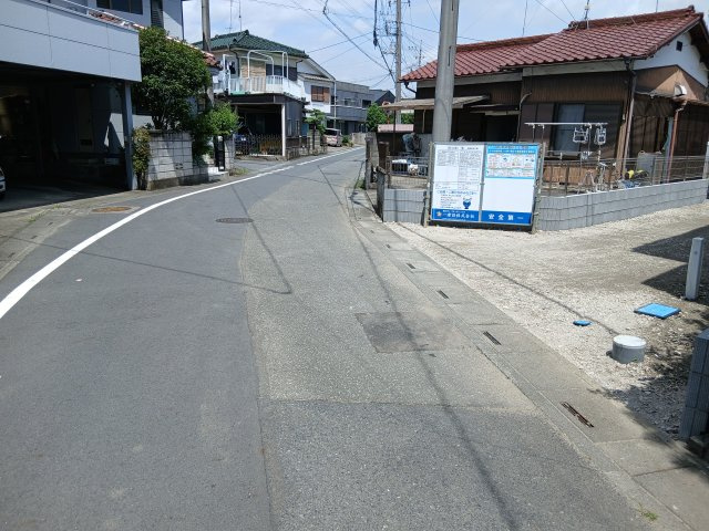 リーブルガーデン．Ｓ　熊谷上之第６　の前面道路含む現地写真|現地前面道路（2025年7月18日）撮影