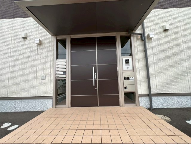 プロヌーブ新白河Ⅱのエントランス