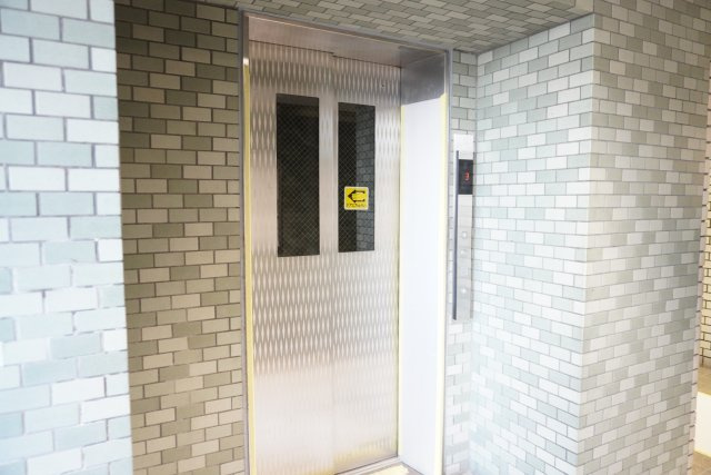 ライオンズマンション越谷南のその他共用部分|エレベーター