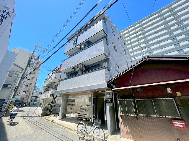 ニューカントリーハイムパート6の外観