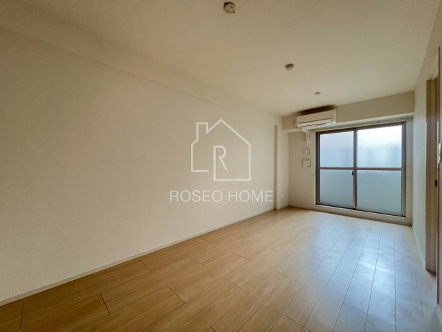 ウェスト宮ノ下の居間・リビング