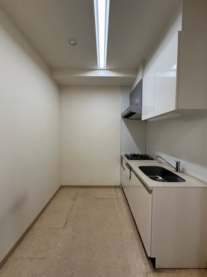 【内装】 | ルアナガーデン新百合店舗 | ※給湯室※