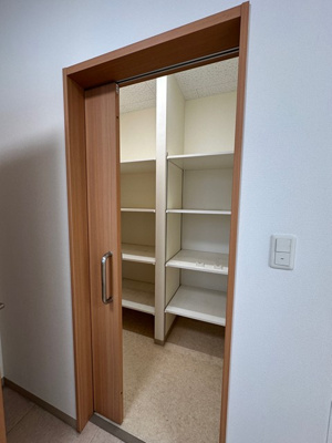 【内装】 | ルアナガーデン新百合店舗 | ※倉庫2※