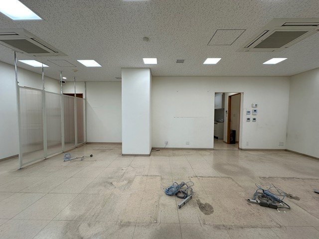 【内装】 | ルアナガーデン新百合店舗 | ※事務室1※