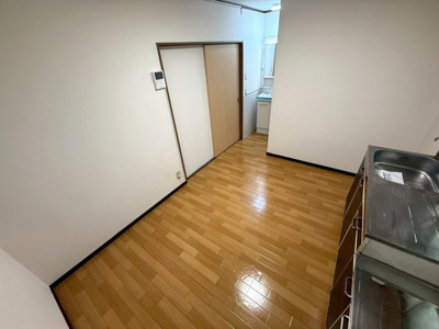 【居間・リビング】 | 古市6丁目貸家