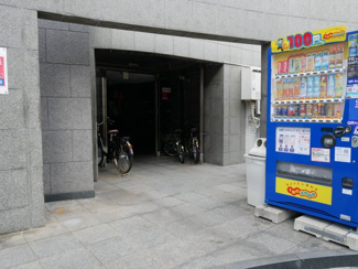 【エントランス】