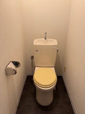 【トイレ】 | ベストレジデンス青山 | トイレです