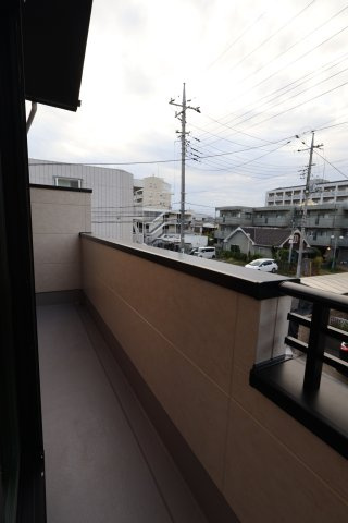 《仲介手数料無料》練馬区石神井台３丁目20-24新築一戸建てKEIAI STYLEのバルコニー|撮影日 2025年9月25日 14:30 晴れ