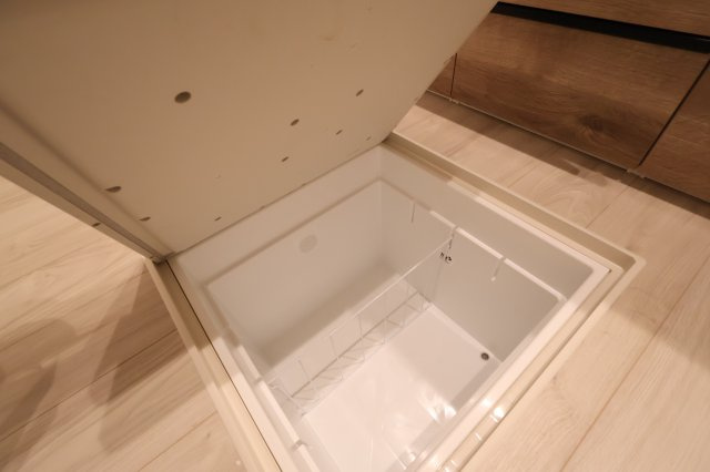 《仲介手数料無料》練馬区石神井台３丁目20-24(5号棟)新築一戸建てKEIAI STYLEのキッチン|撮影日 2025年9月25日 16:40 曇り