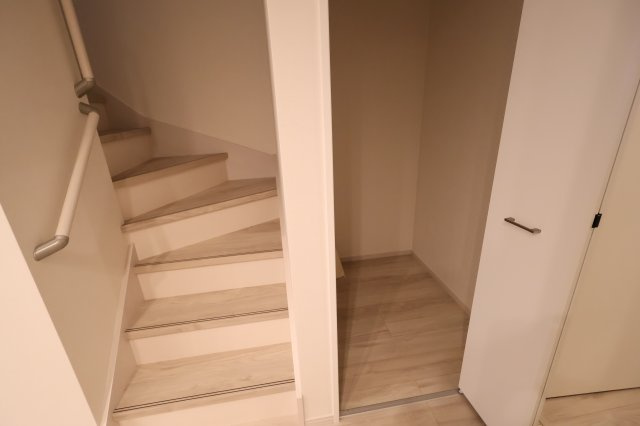 《仲介手数料無料》練馬区石神井台３丁目20-24(5号棟)新築一戸建てKEIAI STYLEの収納|撮影日 2025年9月25日 16:40 曇り