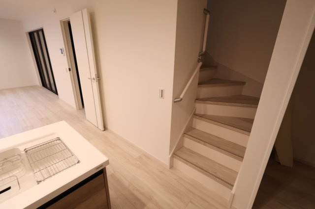 《仲介手数料無料》練馬区石神井台３丁目20-24(5号棟)新築一戸建てKEIAI STYLEの内装|撮影日 2025年9月25日 16:40 曇り